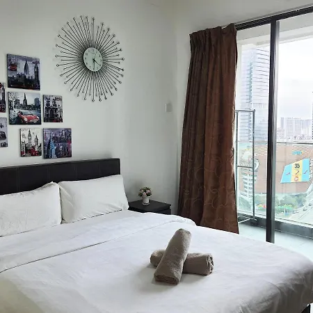 Pj The Grand By Skylimit Suites Petaling Jaya Exterior photo