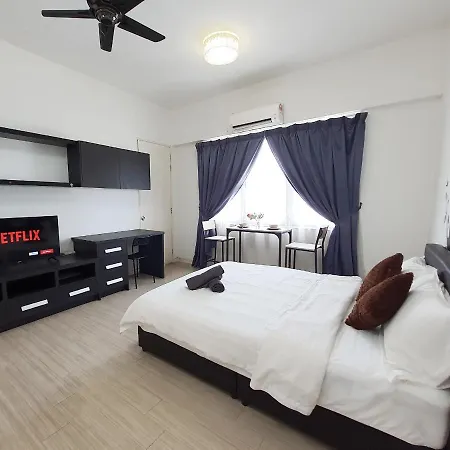 Pj The Grand By Skylimit Suites Petaling Jaya Exterior photo