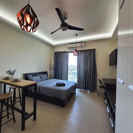 Pj The Grand By Skylimit Suites Petaling Jaya Exterior photo