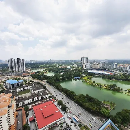 Pj The Grand By Skylimit Suites Petaling Jaya Exterior photo