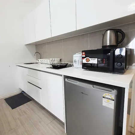 Pj The Grand By Skylimit Suites Petaling Jaya Room photo