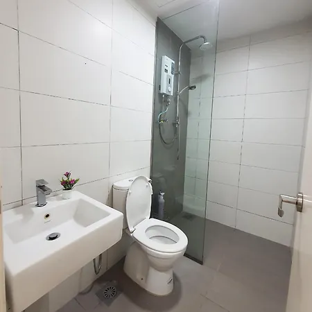 Pj The Grand By Skylimit Suites Petaling Jaya Room photo
