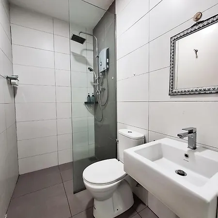 Pj The Grand By Skylimit Suites Petaling Jaya Room photo