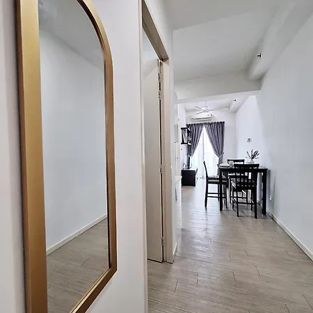 Pj The Grand By Skylimit Suites Petaling Jaya Room photo