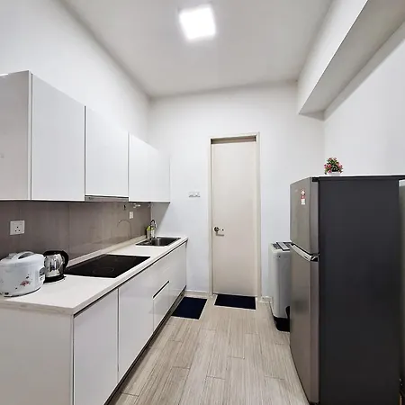 Pj The Grand By Skylimit Suites Petaling Jaya Room photo