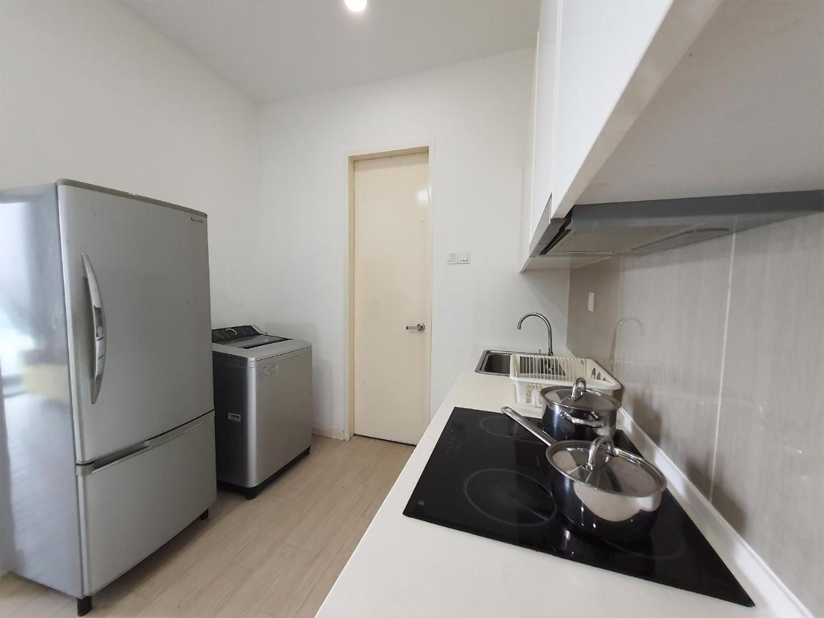 Pj The Grand By Skylimit Apartment Petaling Jaya