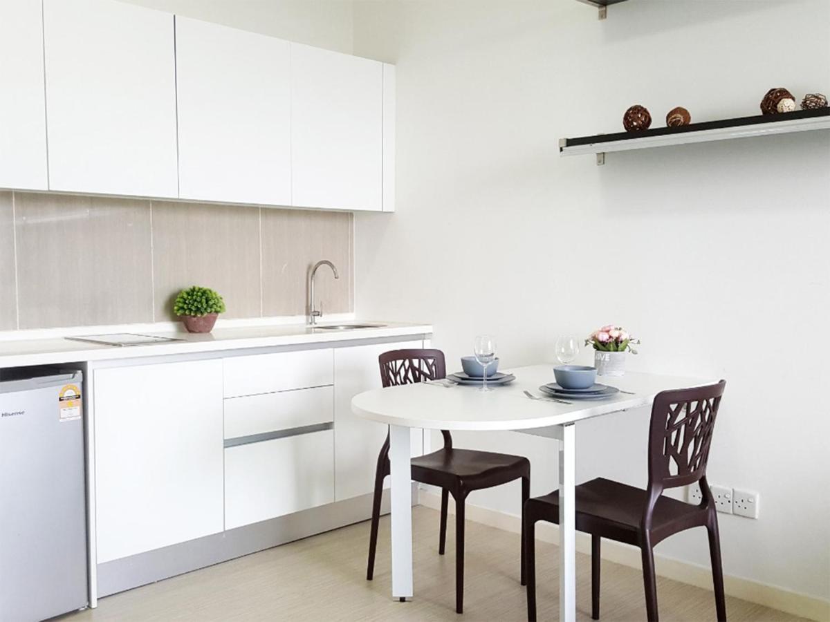 Pj The Grand By Skylimit Apartment *