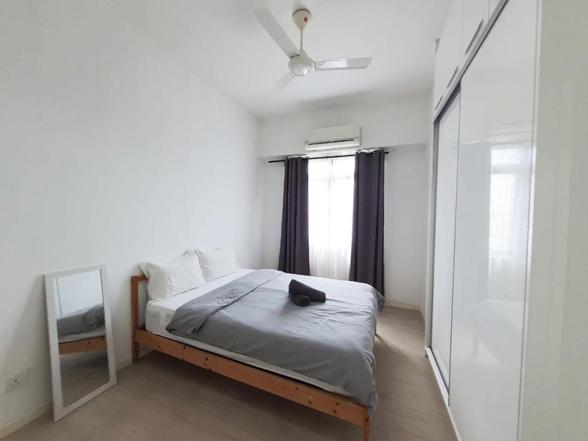 Pj The Grand By Skylimit Apartment