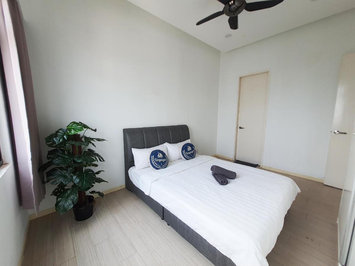 Apartment Pj The Grand By Skylimit
