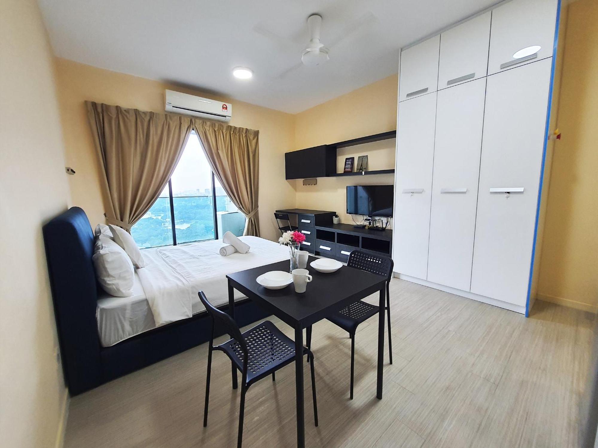 Pj The Grand By Skylimit Petaling Jaya