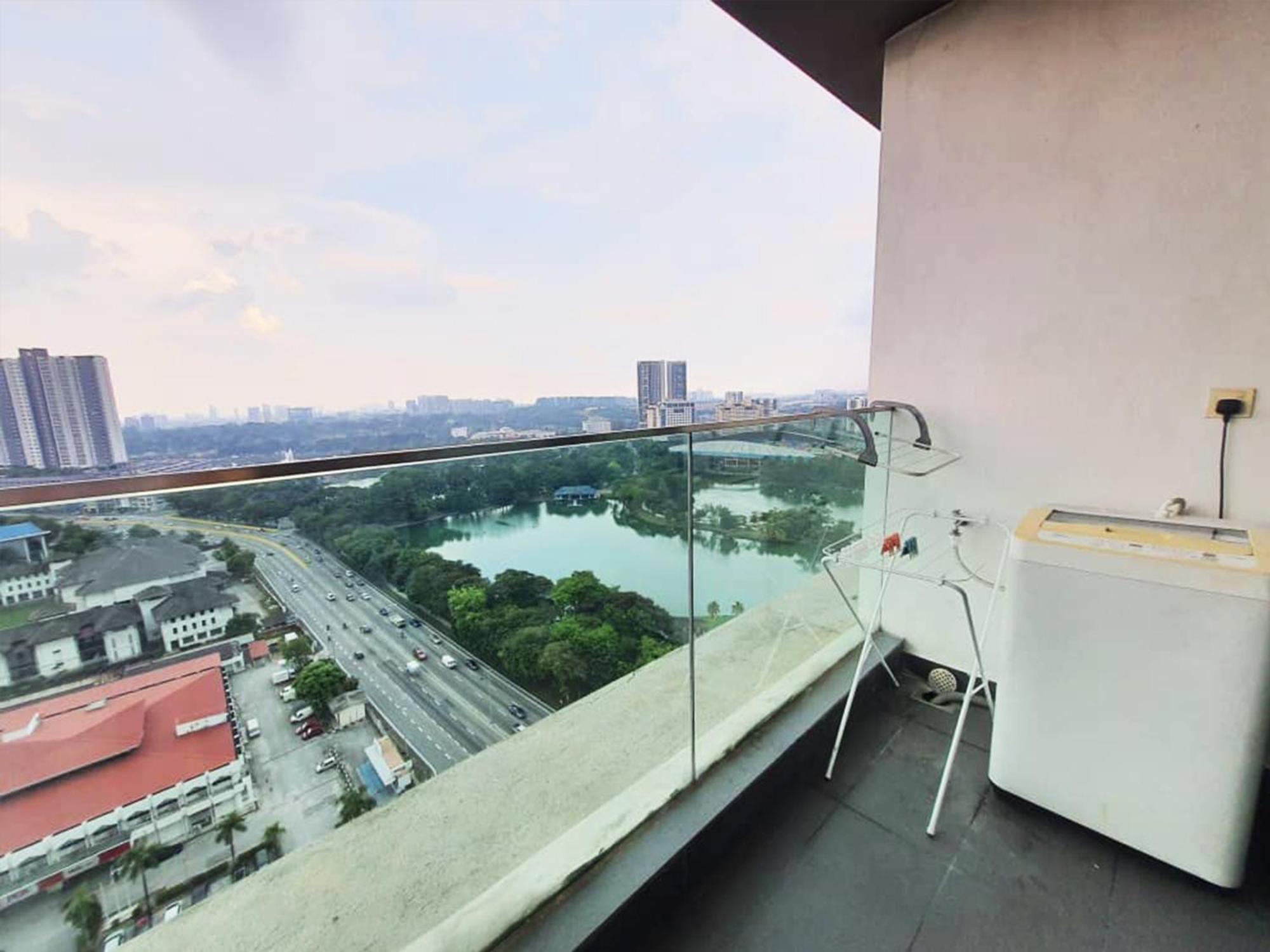 Apartment Pj The Grand By Skylimit Petaling Jaya