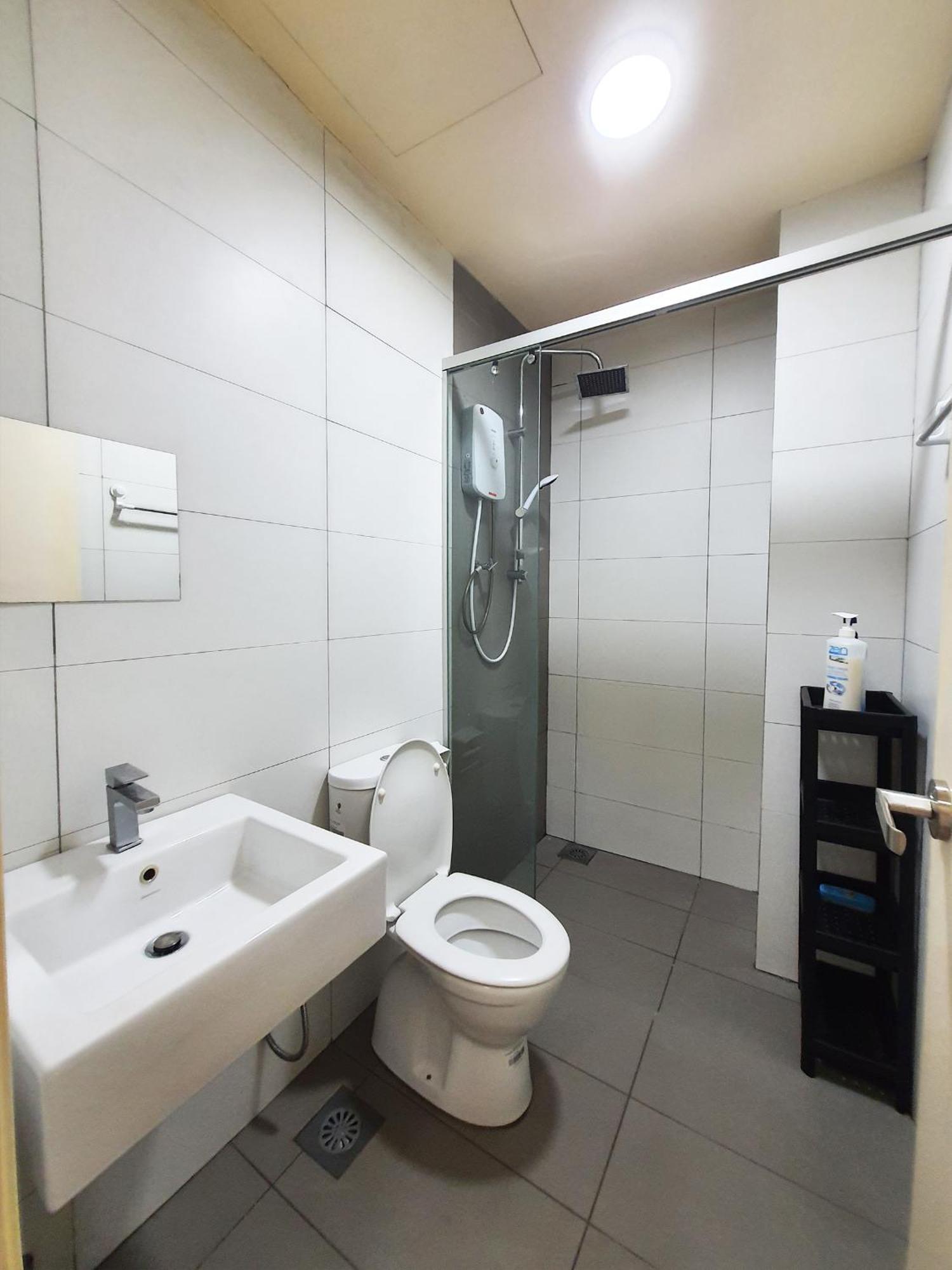 Apartment Pj The Grand By Skylimit Petaling Jaya